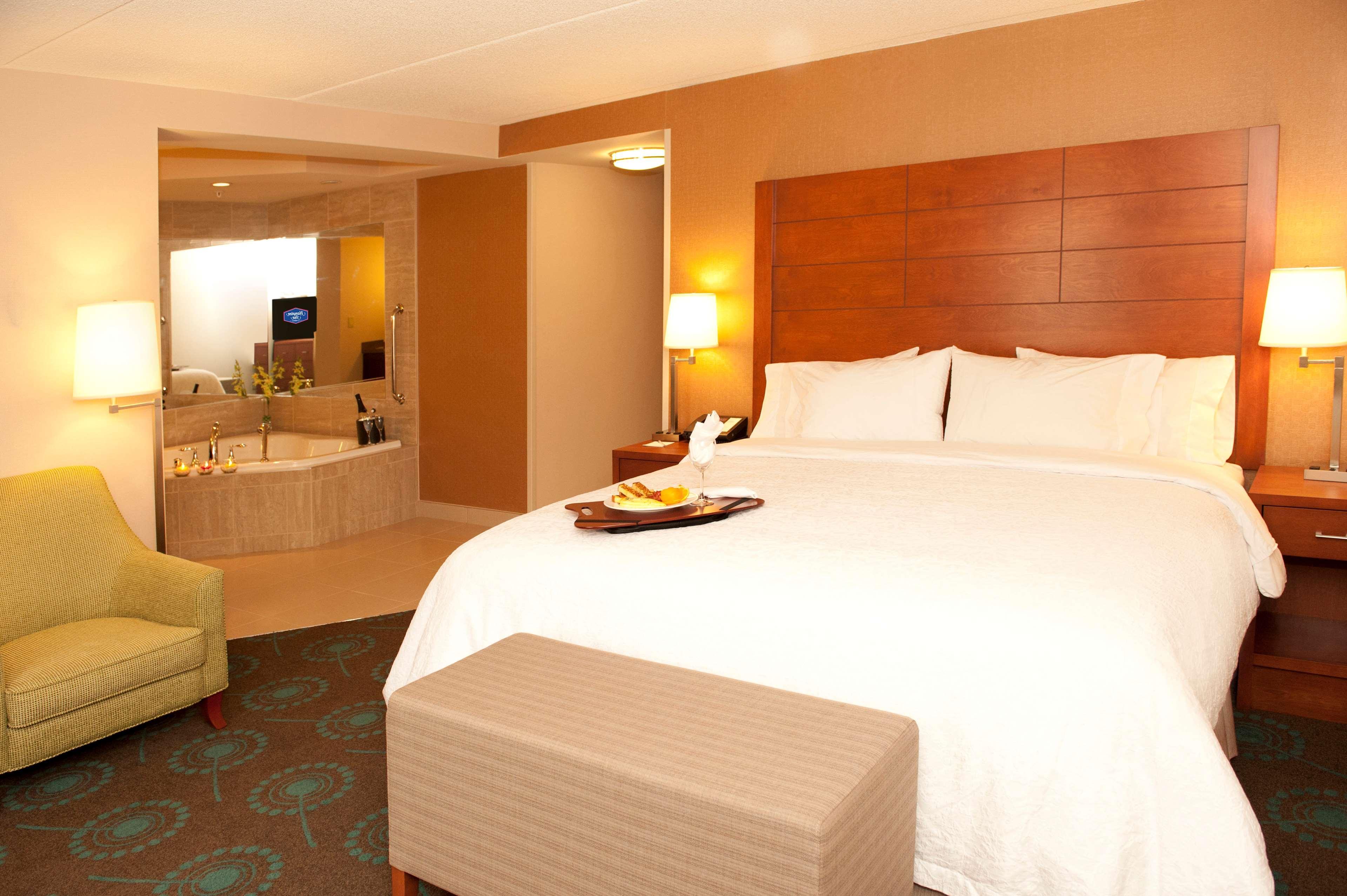 Hampton Inn By Hilton Brampton - Toronto Exterior foto