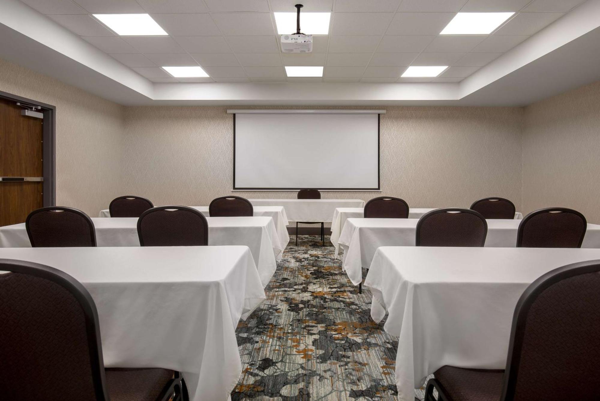 Hampton Inn By Hilton Brampton - Toronto Exterior foto
